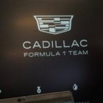 Cadillac F1 genera misterio en redes sociales: ¿qué significa el ojo de gato?