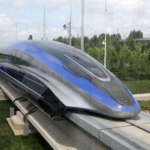 ¡De 0 a 700 km/h en 2 segundos! China rompe las leyes de la física con el tren más rápido del mundo