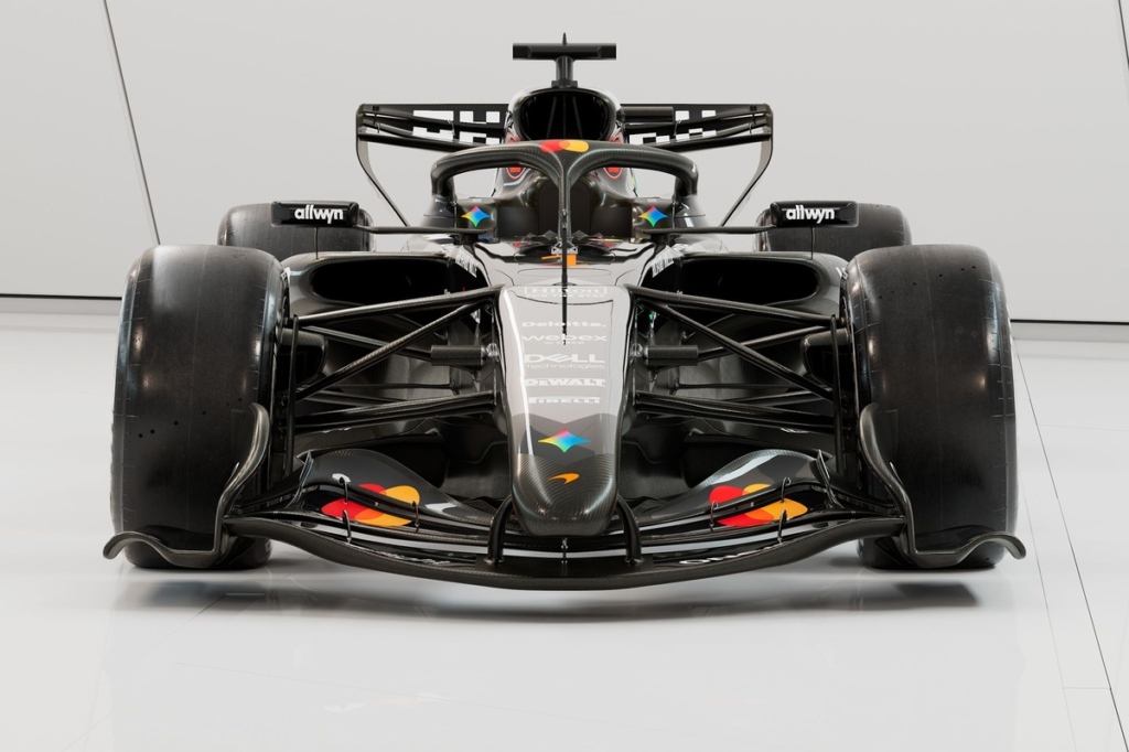 McLaren explica diseño temporal del MCL40 en test de Barcelona para 2026