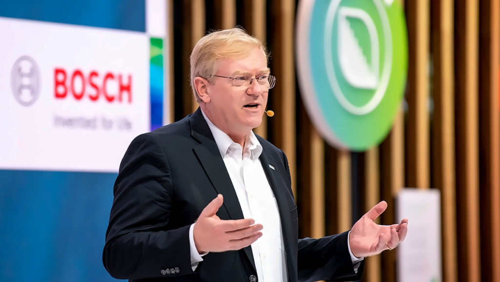 El CEO de Bosch cuestiona la jornada laboral actual: "¿Bastan 40 horas en cualquier situación para seguir el ritmo del mundo?"