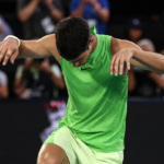 El brutal guiño de Carlos Alcaraz a Alonso tras su épica victoria en Australia #F1 #FVDigital