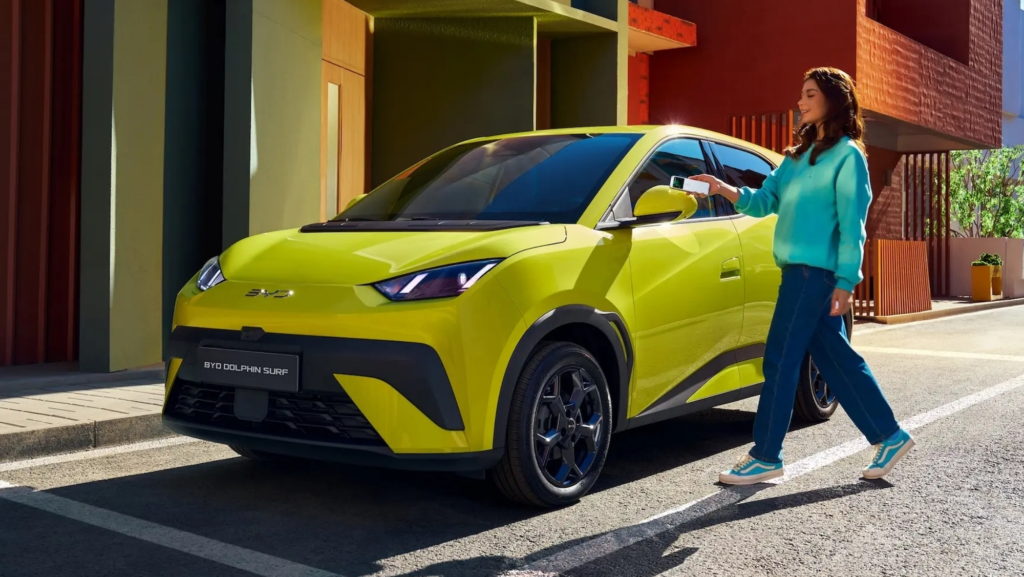 BYD reta al nuevo Plan Auto+ anunciado por el Gobierno fabricando su primer coche eléctrico en territorio europeo