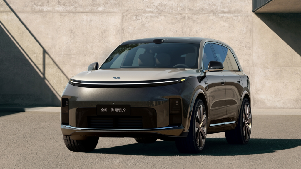 China presenta el coche más inteligente del mundo con un sistema híbrido de 1.300 km de autonomía