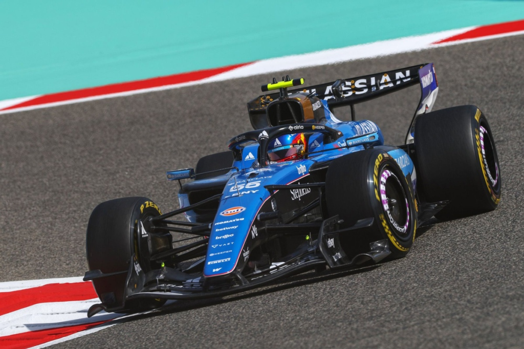 Sainz ve el motor Red Bull-Ford “un paso por delante” de los demás #F1 #FVDigital