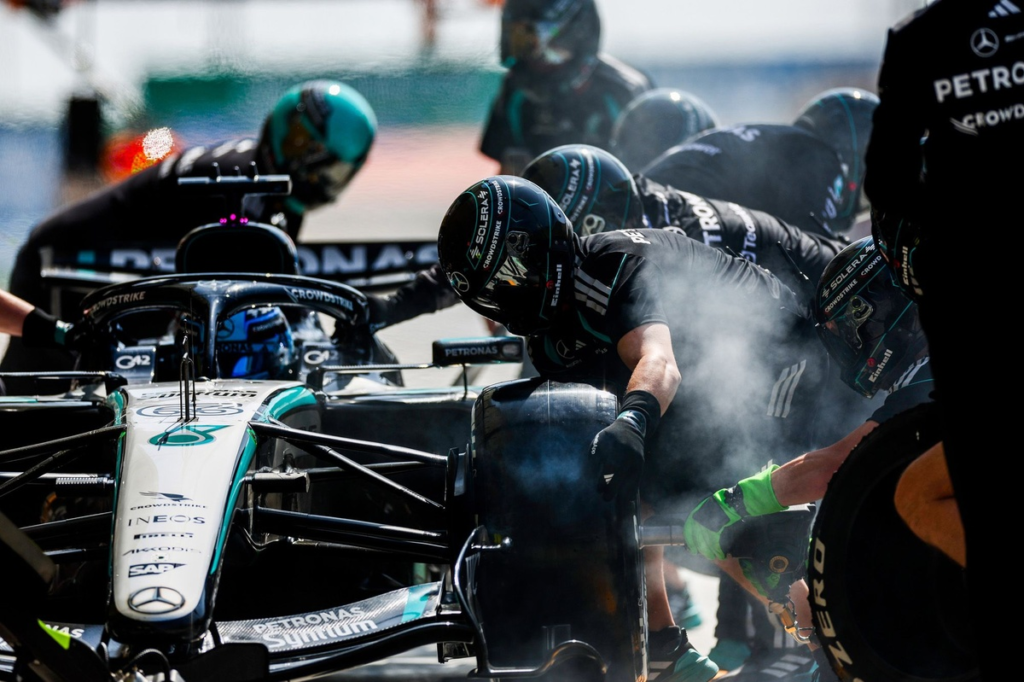 Mercedes se esconde, pero el W17 sigue cambiando de cara #F1 #FVDigital