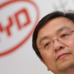 Wang Chuanfu (BYD) sentencia a la competencia europea: "les llevamos 5 años de adelanto tecnológico"