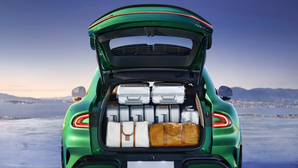 Con 37.869 ventas en un mes, el 'mejor SUV eléctrico del mundo' rompe el mercado y ahora es el coche más vendido de China