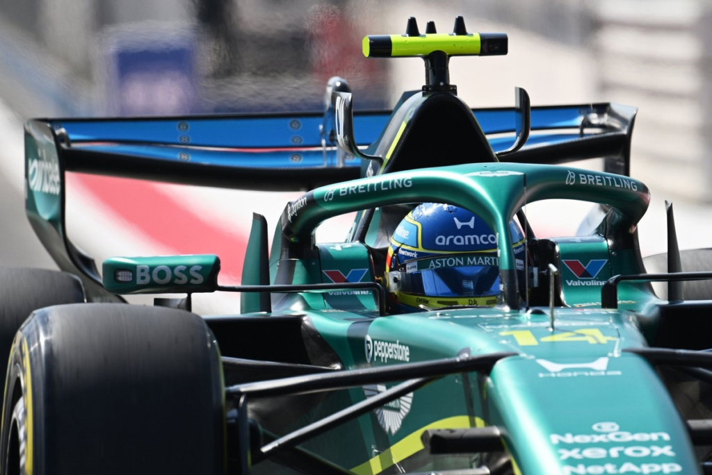 Problemas de motor para Aston-Alonso y mejor tiempo para Leclerc #F1 #FVDigital