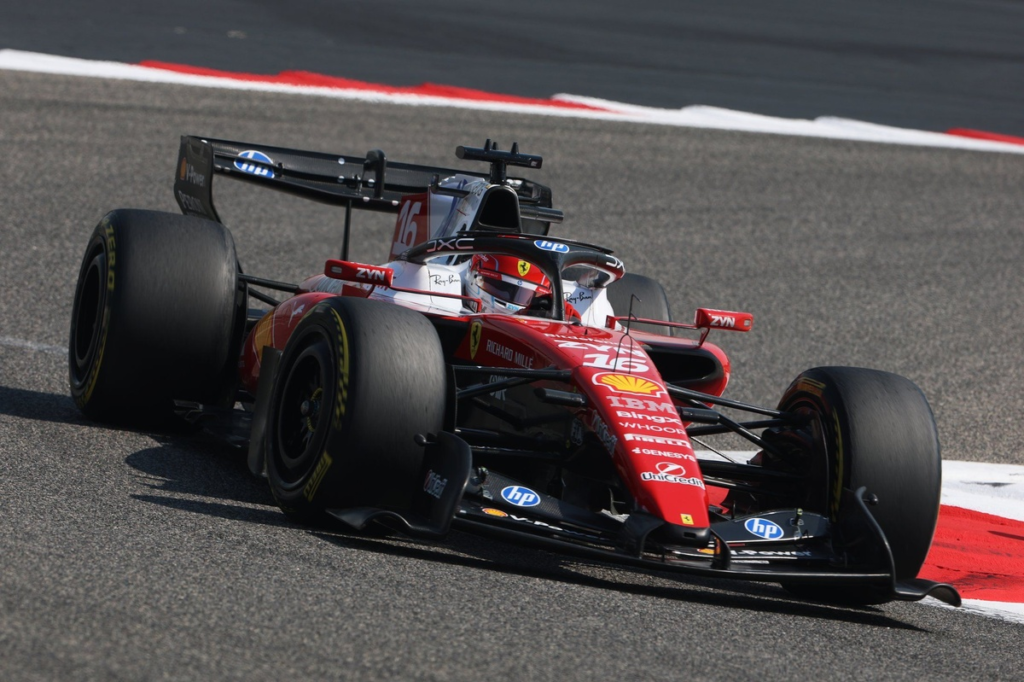 Ferrari domina la última mañana, Mercedes falla y Aston casi ni aparece #F1 #FVDigital