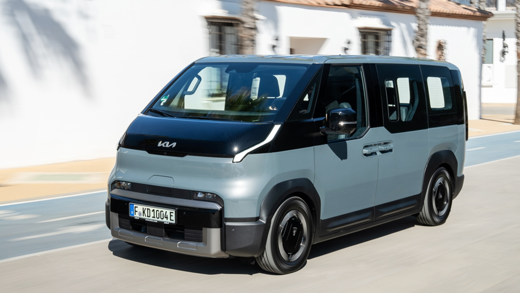 Es el KIA perfecto para familias, con 1.330 litros de maletero y hasta 412 km de autonomía eléctrica