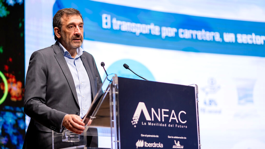El director general de ANFAC alerta sobre el vehículo pesado: "No hay ayudas a la descarbonización desde mayo de 2024"