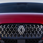 Renault anuncia la llegada de un nuevo coche eléctrico con 750 kilómetros de autonomía, un 40% más barato de fabricar