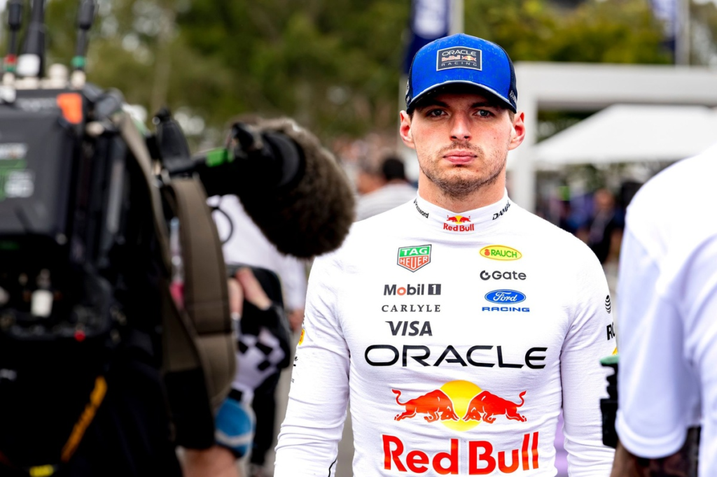 Según Red Bull F1, Verstappen está tan motivado como siempre pese a sus críticas #F1 #FVDigital