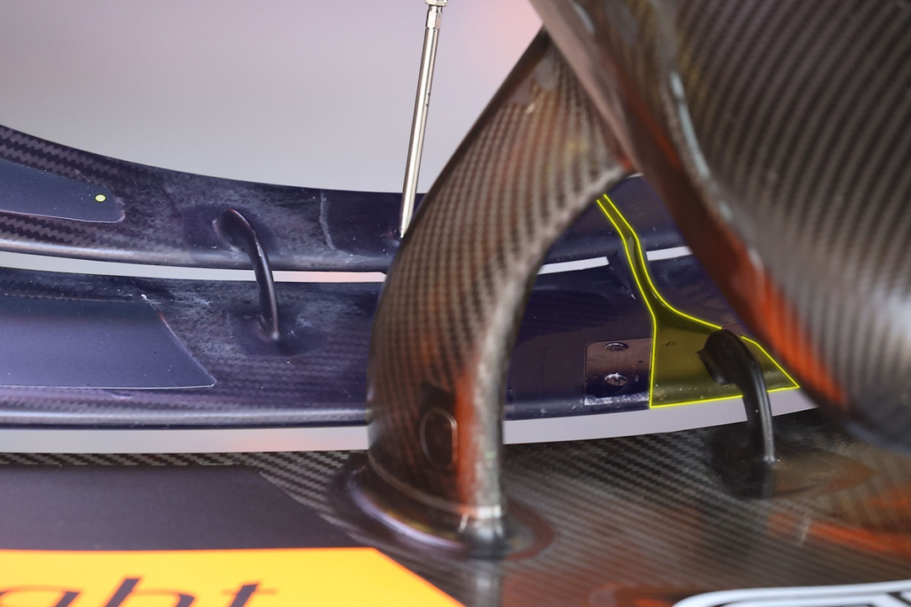 McLaren F1 redefine el alerón delantero para potenciar su morro excavado #F1 #FVDigital