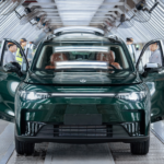 Giro en la industria: el CEO de Stellantis confirma que Leapmotor fabricará hasta 4 coches eléctricos en España