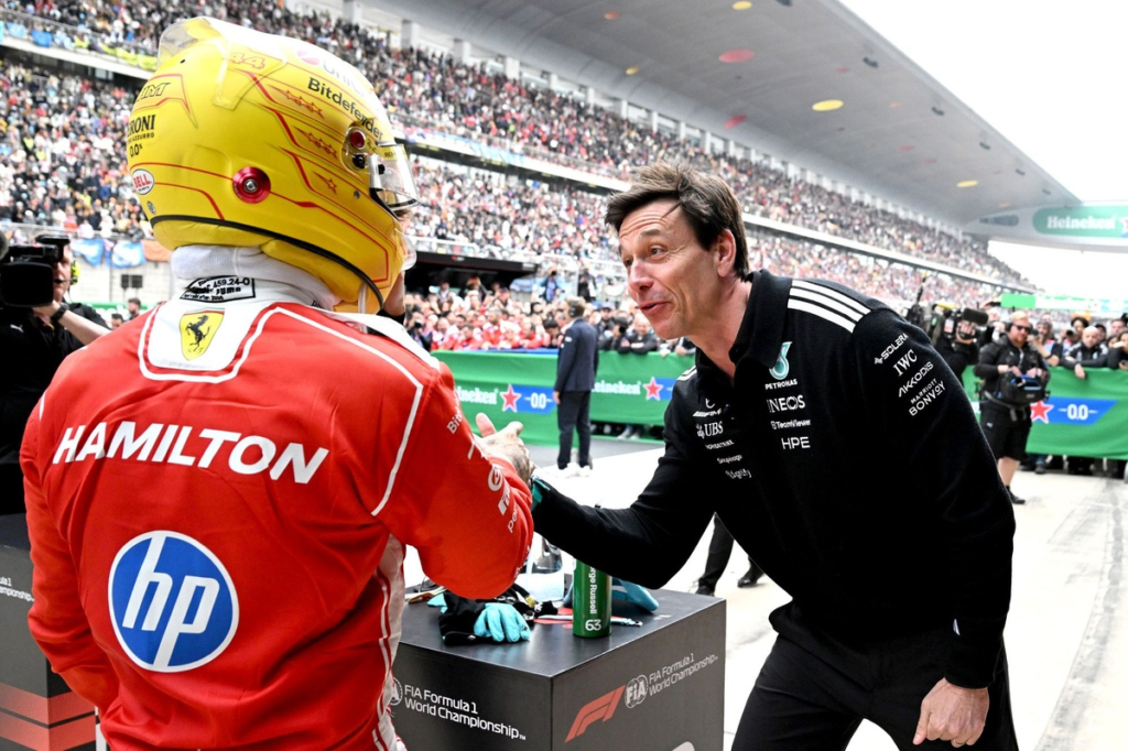 “Pensaba que teníamos tres coches… Primer, segundo y tercer puesto” #F1 #FVDigital