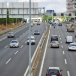 Golpe a los coches con etiqueta CERO, la DGT anuncia que elimina definitivamente una de sus ventajas bajo multa de 200 €