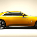 Prometió ser 100% eléctrico en 2030 y ahora se echa atrás: el fabricante más lujoso del mundo no confía en los eléctricos