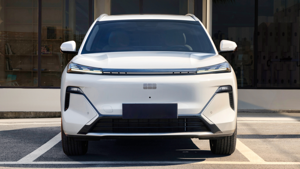 Nadie lo vio venir, pero esta marca china recién llegada a Europa logra un hito clave para el coche autónomo