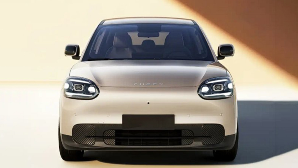 Por menos de 10.000€, este primo pequeño de EBRO promete 121 CV y hasta 420 km de autonomía