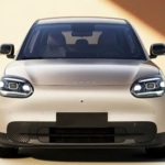 Por menos de 10.000€, este primo pequeño de EBRO promete 121 CV y hasta 420 km de autonomía