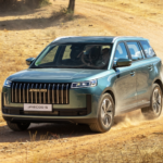 La etiqueta ECO de este híbrido de JAECOO es una de las más baratas de España: desde 30.000 € sin descuentos