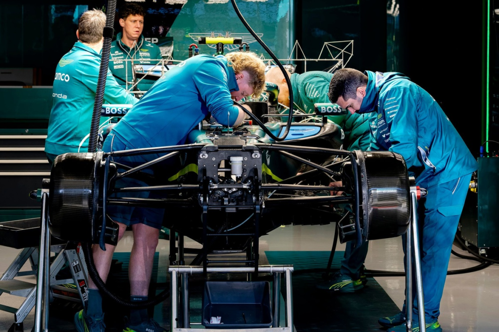 Honda F1 sabe “dónde reducir las vibraciones” que siente Alonso en su Aston #F1 #FVDigital