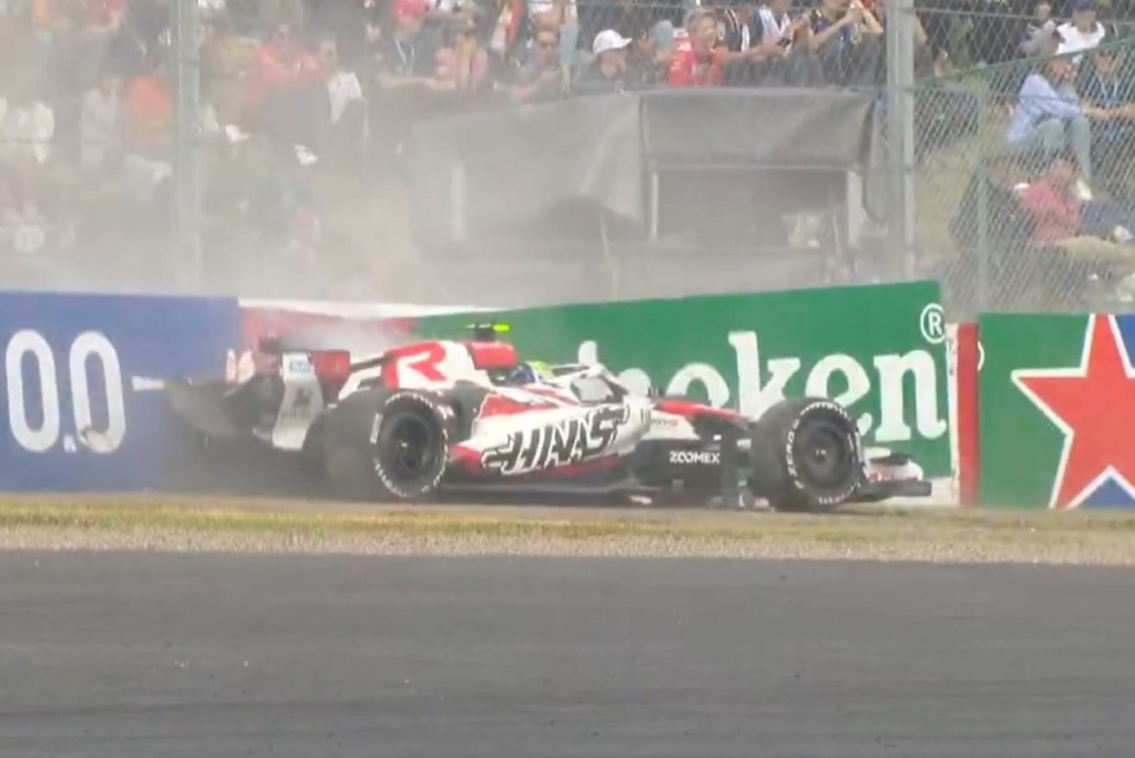 Fuerte accidente de Bearman en Japón; sufre 50G y sale cojeando #F1 #FVDigital