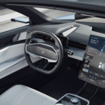 Pagaron 25.000€ para reservarlo, pero el 'Tesla Roadster' europeo acumula retrasos y sus clientes no lo recibirán hasta el 2029