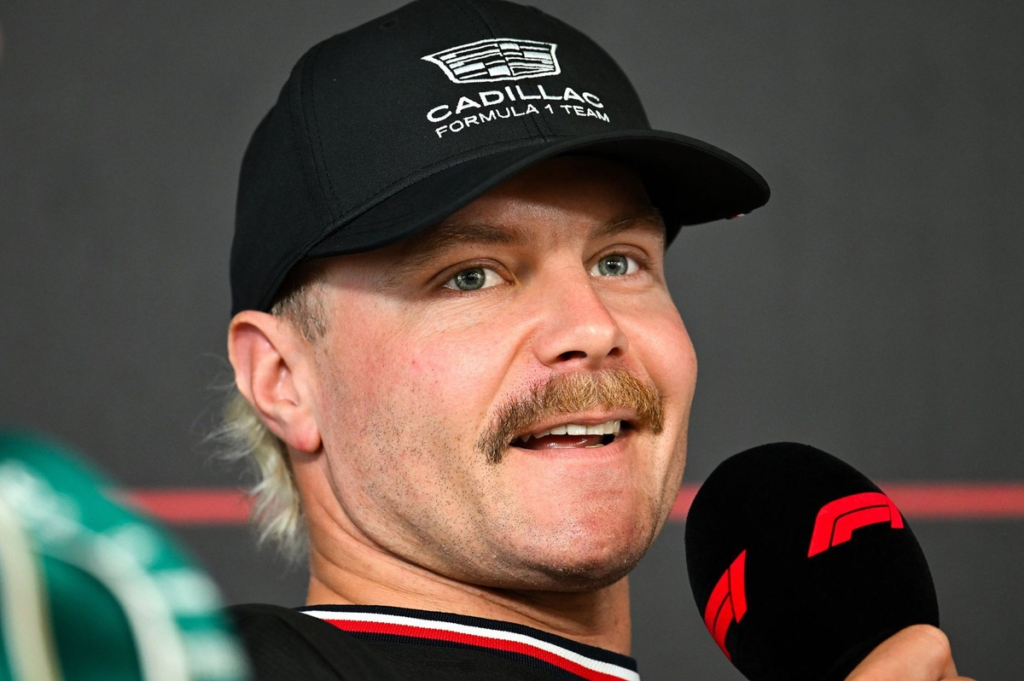 Bottas bromea con los problemas de Aston Martin F1: “¿Campeones? Alonso y Stroll” #F1 #FVDigital