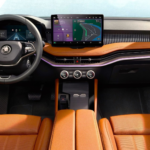 270 CV y etiqueta CERO: el Skoda híbrido enchufable más potente llega a España