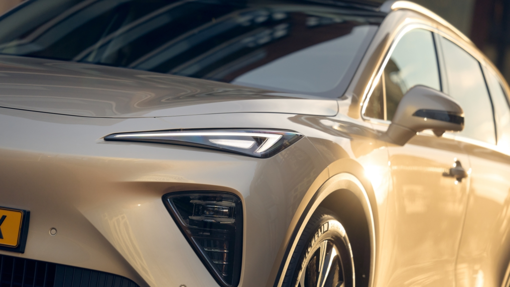 El plan maestro de MG para neutralizar a BYD, OMODA y Jaecoo en Europa: 18 coches nuevos entre híbridos y eléctricos