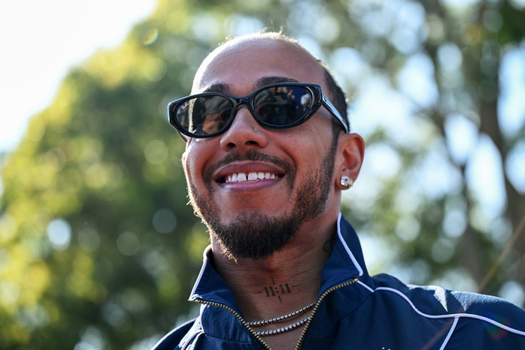 Hamilton confía en haberse “redescubierto a mí mismo” antes de la F1 2026 #F1 #FVDigital