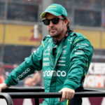 ¡Propusieron que Alonso pilotara el papamóvil en la visita del papa a España! #F1 #FVDigital