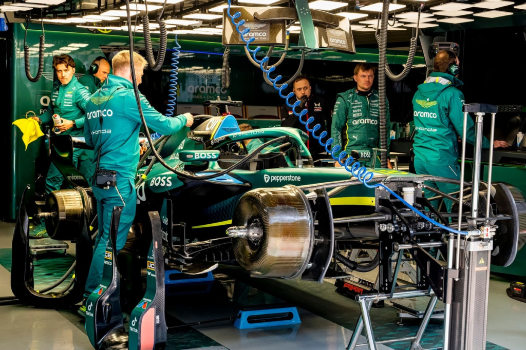 ¿Qué está pasando en Aston Martin F1? ¿Y cómo van a salir de esta crisis? #F1 #FVDigital