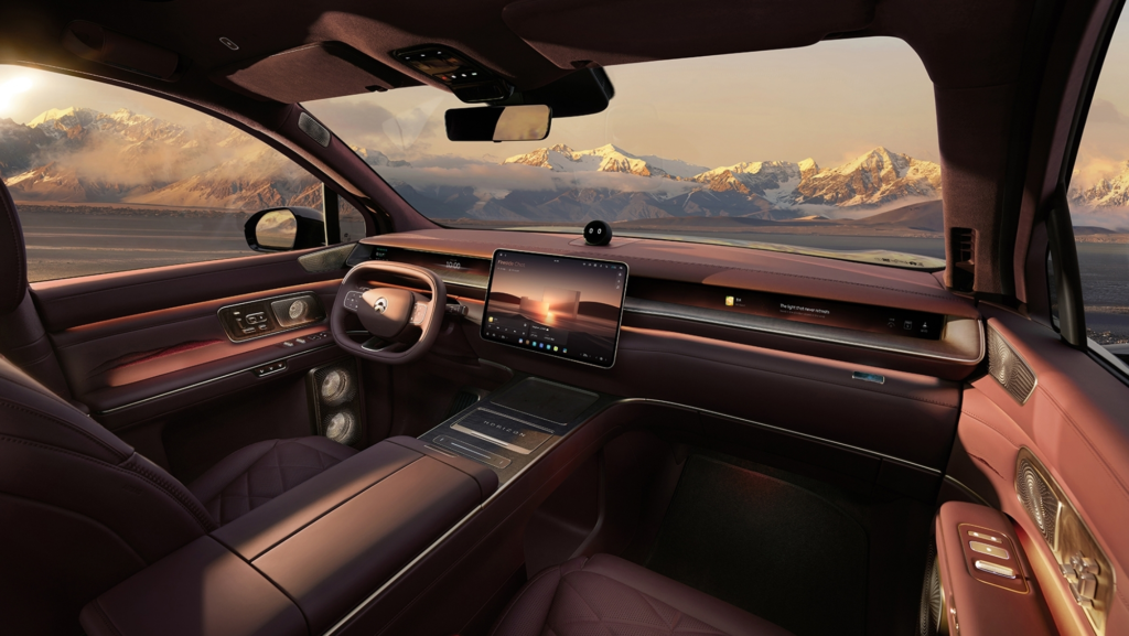 Tras vender 1 solo coche en Europa, esta marca presenta el SUV más grande de China con 5,36 metros y 697 CV por 52.500 €