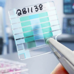 La primera 'batería cuántica' del mundo capaz de cargarse y descargarse ya es real, pero solo con miles de electronvoltios y durante nanosegundos