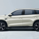 BYD presenta su nuevo SUV híbrido: por menos de 13.000 € tarda más de 300 km en encender su motor de gasolina
