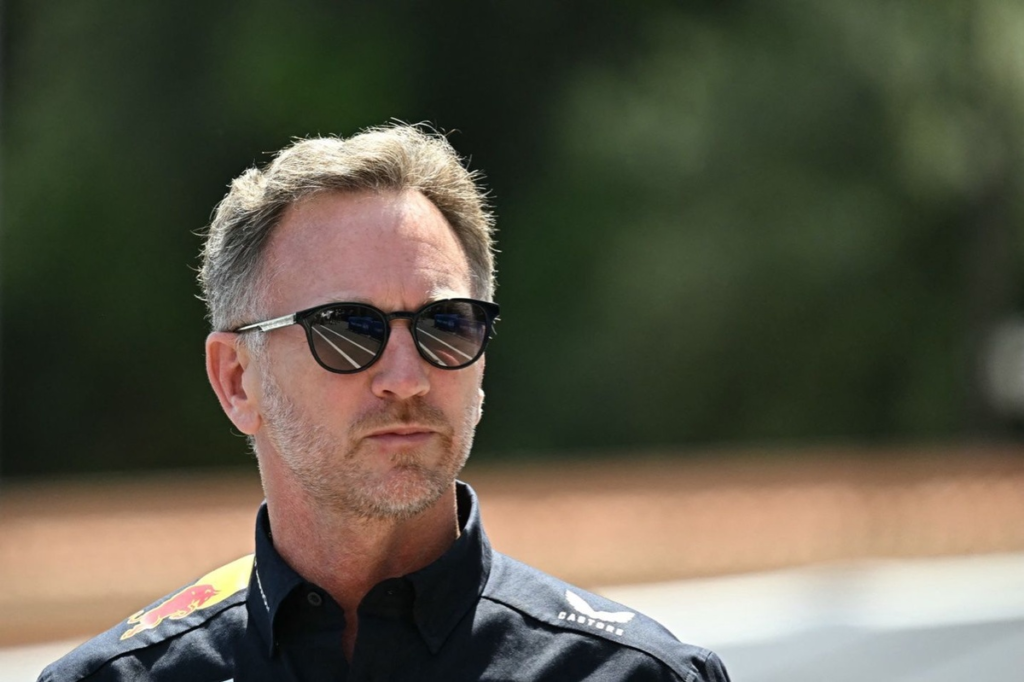 Horner, ex de Red Bull F1, despierta el interés con su aparición en MotoGP #F1 #FVDigital