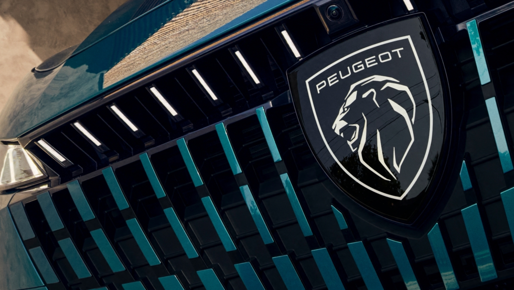 Tras varios años desaparecida, Peugeot vuelve a China y encuentra como socio a una de las marcas más importantes del país