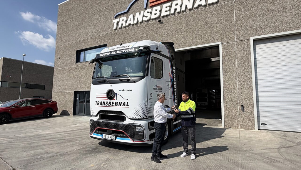 Una empresa española recorre más de 20.000 km en 30 días con un camión eléctrico de Mercedes-Benz y revela su experiencia