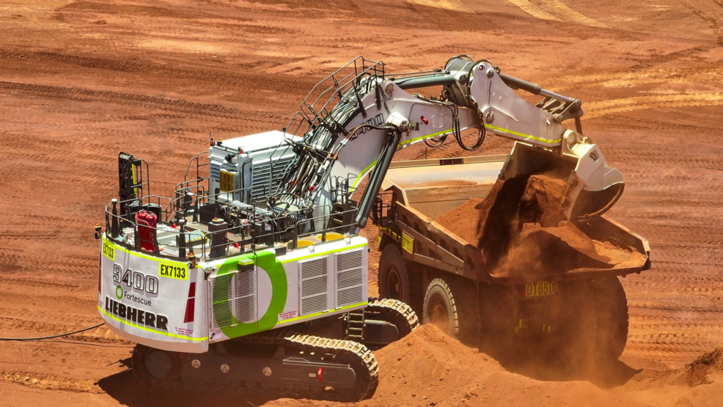 Para ahorrar más 341.000.000 € en diésel cada año, esta empresa minera utiliza camiones y excavadoras eléctricas