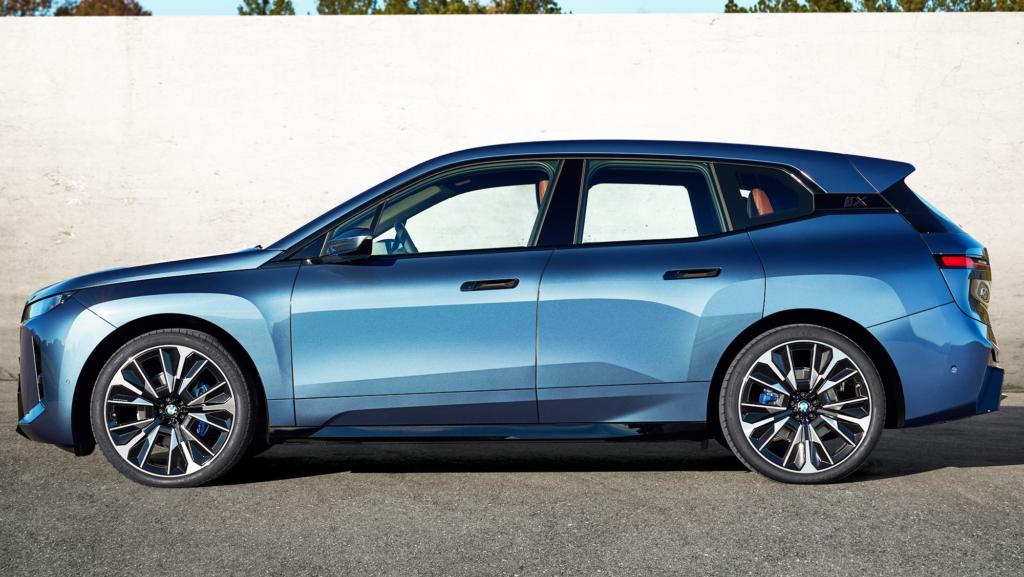 Con casi 150 kWh y 1.000 km de autonomía, este BMW promete unas cifras brutales y no será el único que incorpore baterías mejoradas