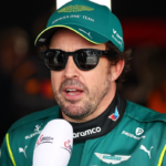 Las preguntas más surrealistas a Alonso en el regreso de la F1 #F1 #FVDigital