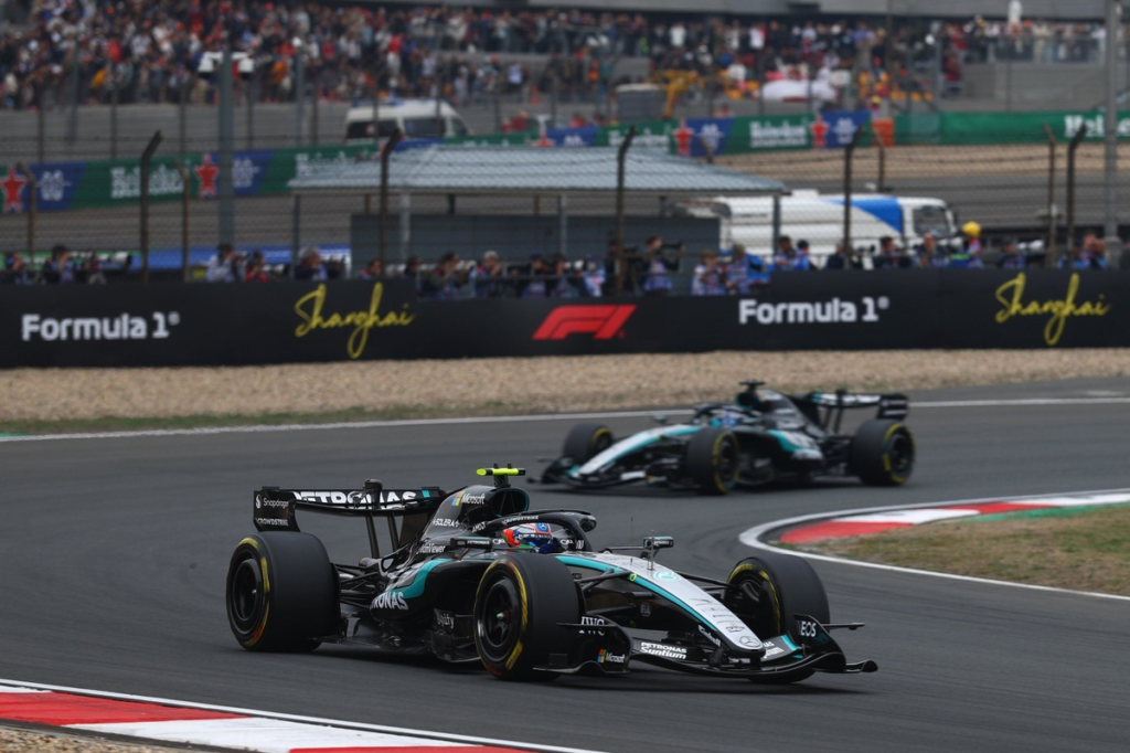 Toto Wolff se pronuncia sobre las posibles ordenes de equipo en Mercedes F1 #F1 #FVDigital