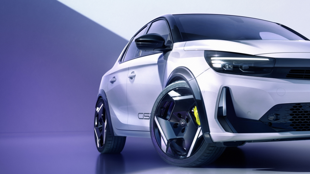 Ningún otro Opel acelera más rápido: de 0 a 100 km/h en 5,5 segundos y 281 caballos de potencia para el nuevo Corsa GSE