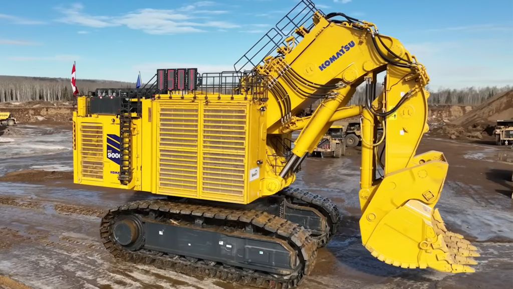 Esta enorme excavadora japonesa de 896 t ofrece por primera vez una versión eléctrica alternativa al diésel para trabajar en minas a cielo abierto