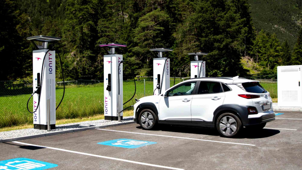 100.000.000 € para instalar casi 3.000 nuevos cargadores: España apuesta por la movilidad eléctrica