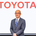 El presidente de Toyota mira más allá de los híbridos: "Si nuestros clientes quieren eléctricos, les entregaremos buenos eléctricos"