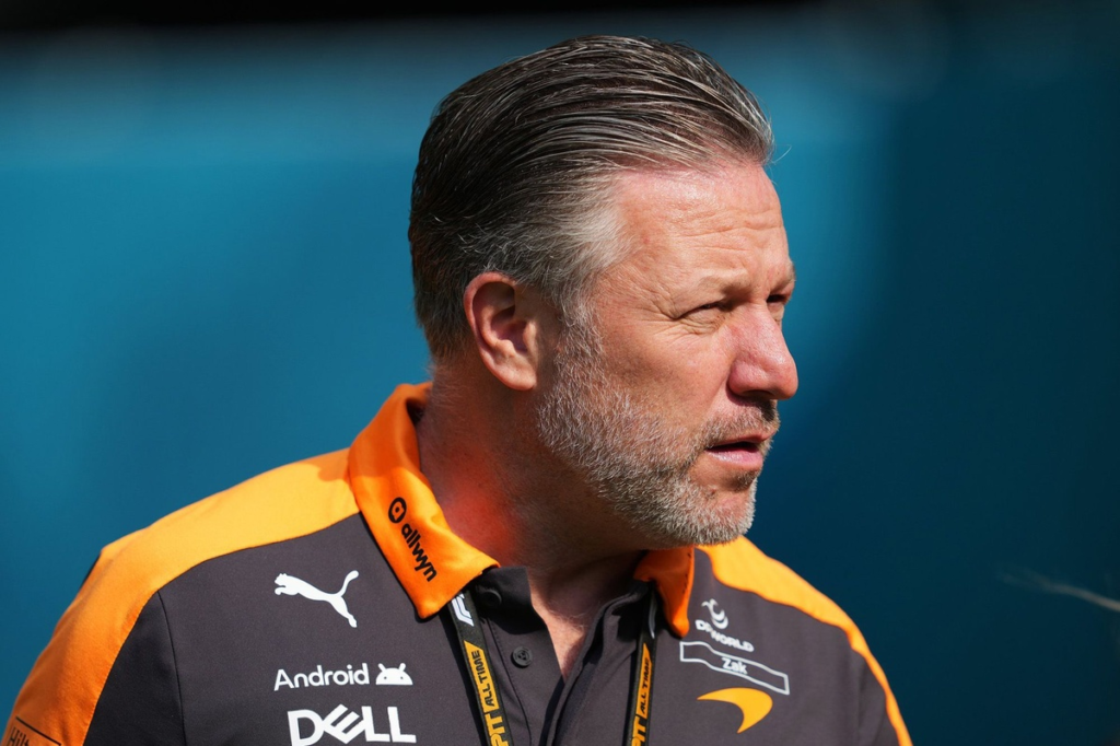 Zak Brown escribe una carta a la FIA preocupado por el interés de Mercedes en Alpine #F1 #FVDigital